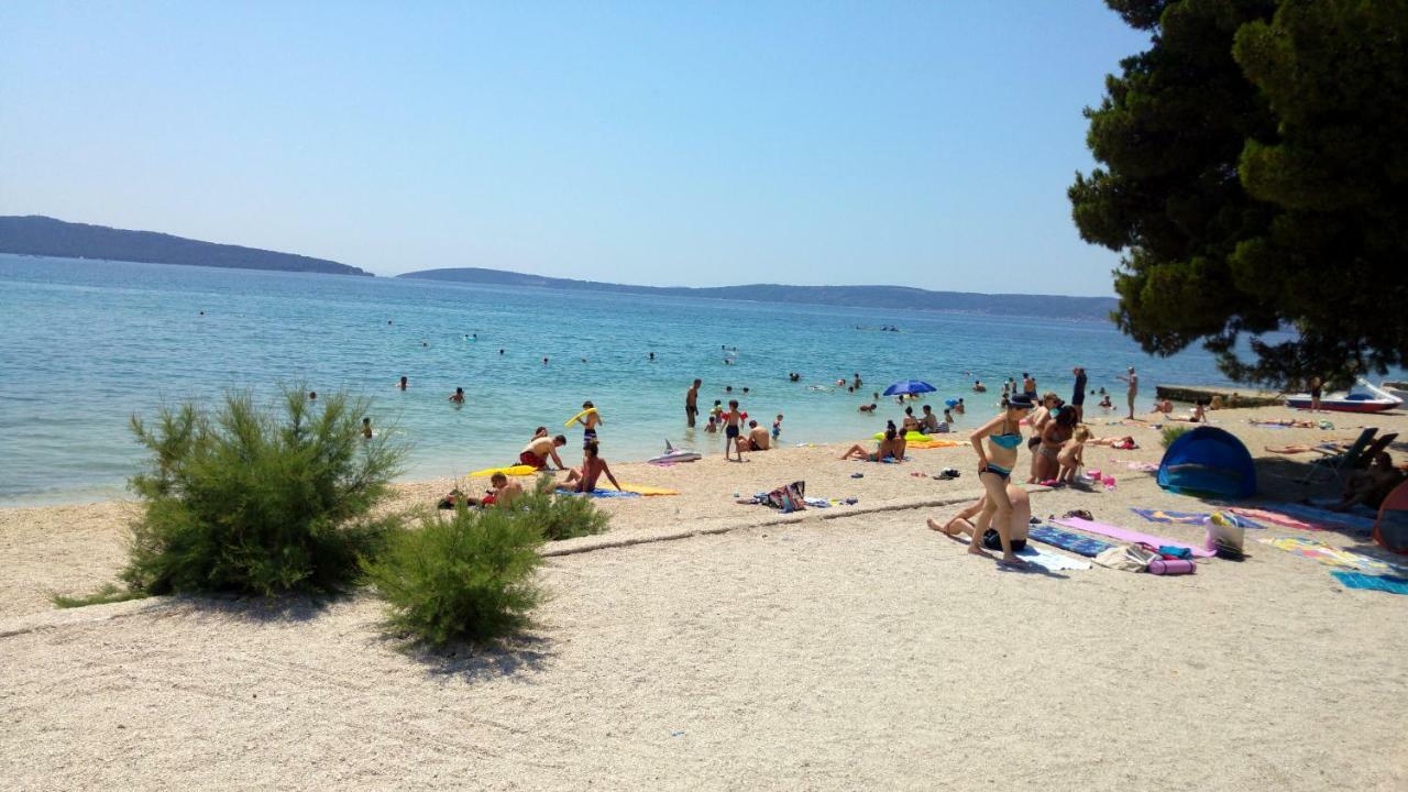 Villa Mendula Kastela Exterior photo